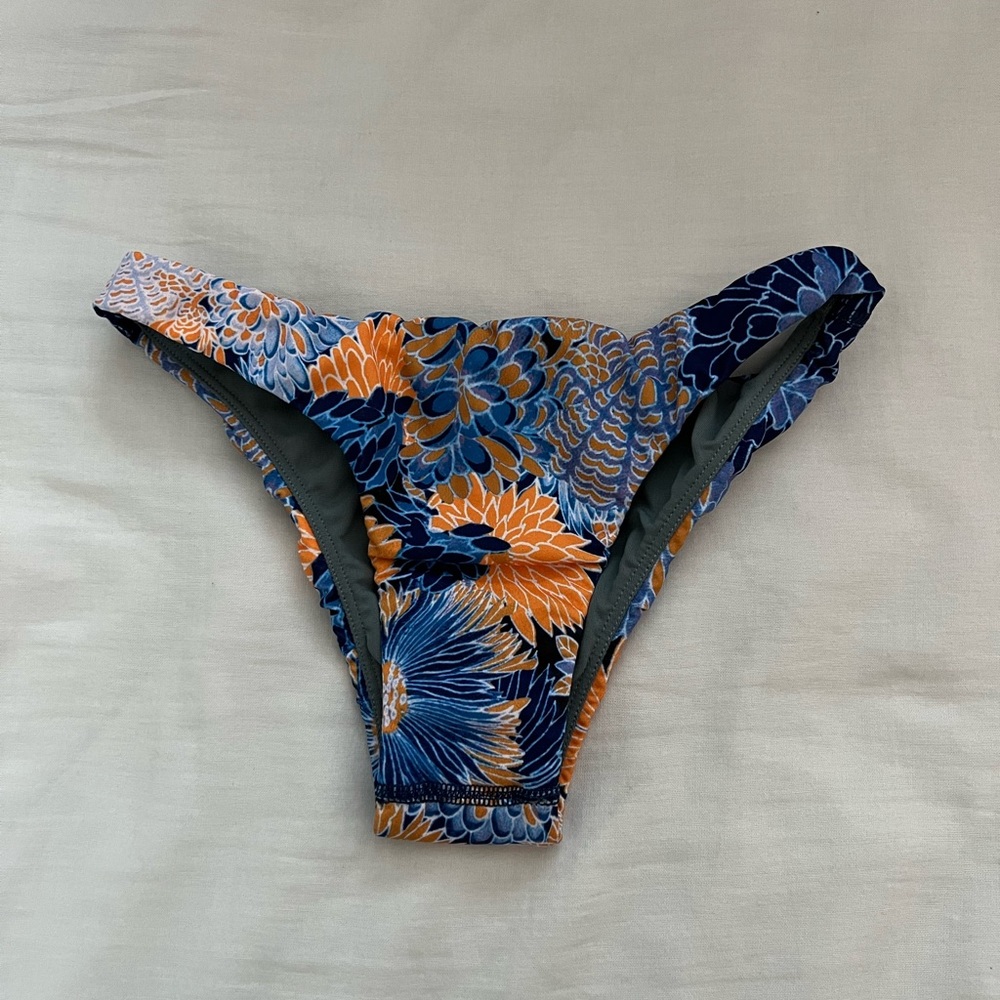 Jolyn Hermosa Bottoms